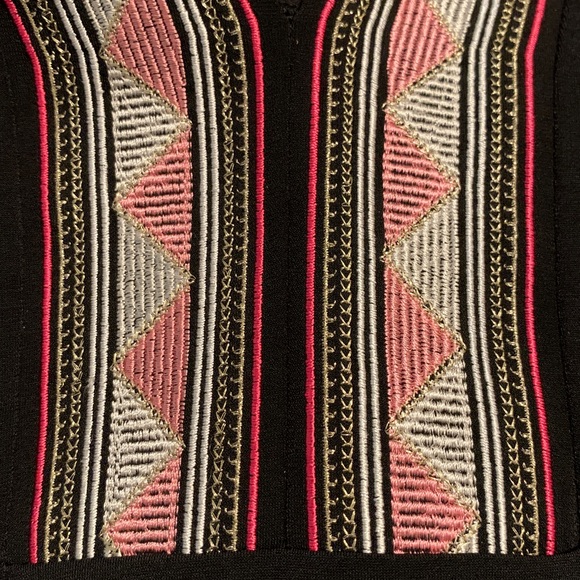 WHBM Boho Chic Dress, Black Stretch Knit, Geometric Trim, 3/4 Sleeves, Vee Neck - Picture 10 of 10